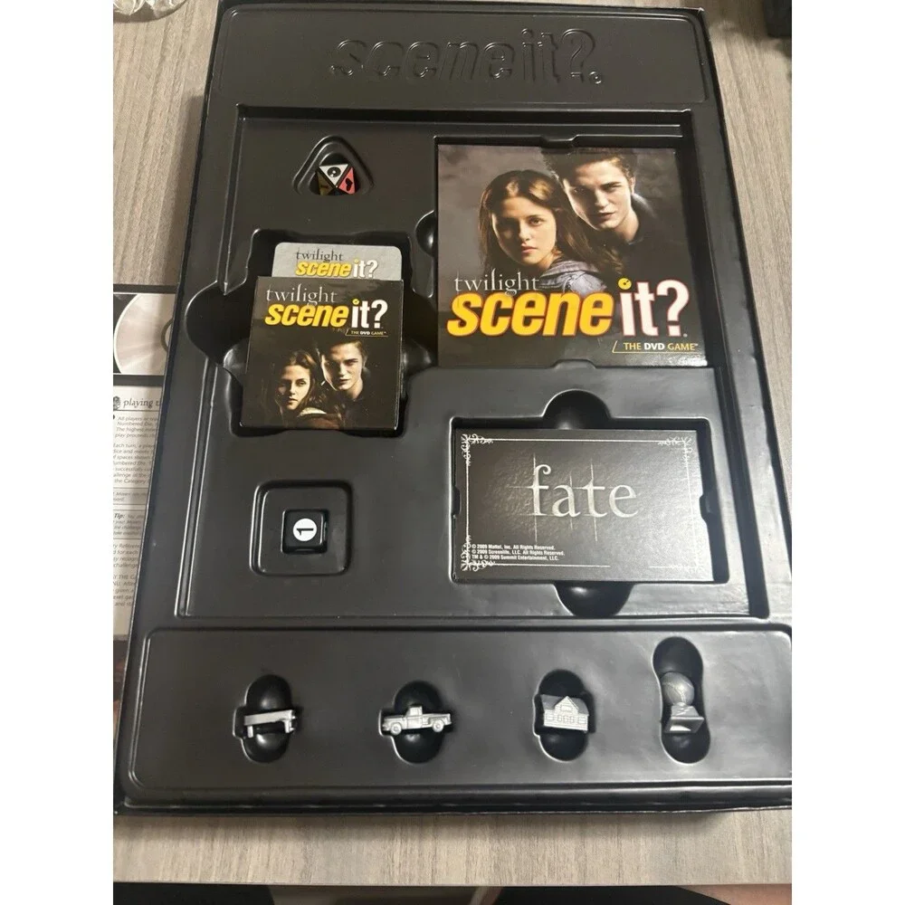Scene It? Twilight Scene It? DVD Game Complete Game Movie & TV Theme